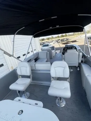 Slide: The Image of Godfrey SW 2286 Split Bench W/ Co-Captain Chair 2026 - 8