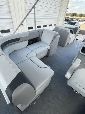 Slide: The Image of Godfrey SW 2286 Split Bench W/ Co-Captain Chair 2026 - 9