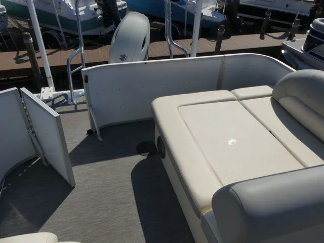 Slide: The Image of Lexington 523 2022 - 12