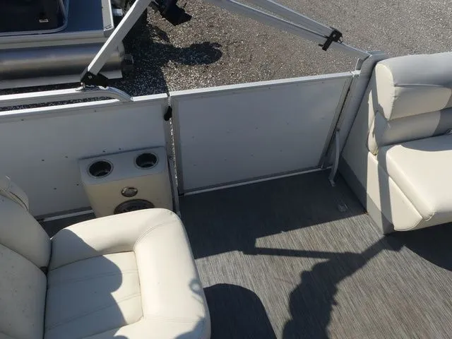 Slide: The Image of Lexington 523 2022 - 17