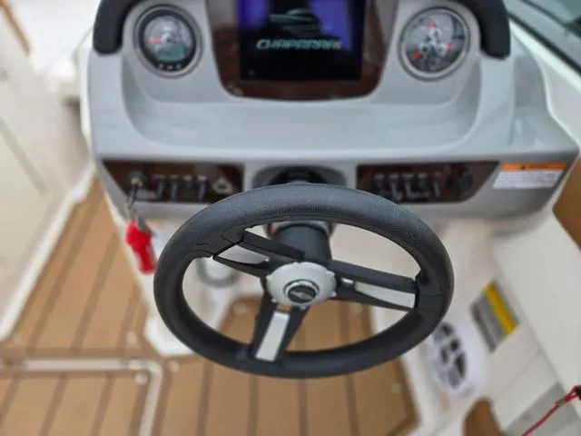 Slide: The Image of Chaparral 21 SSi 2023 - 30