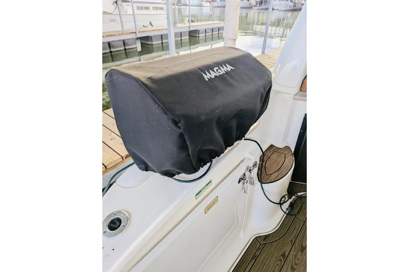 Slide: The Image of Covered Magma grill on 2002 Sea Ray Sundancer 320 boat deck. - 11