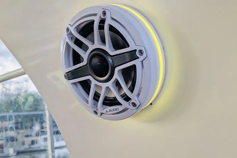 Slide: The Image of Marine speaker on 2002 Sea Ray Sundancer 320 boat, featuring JL Audio design. - 16