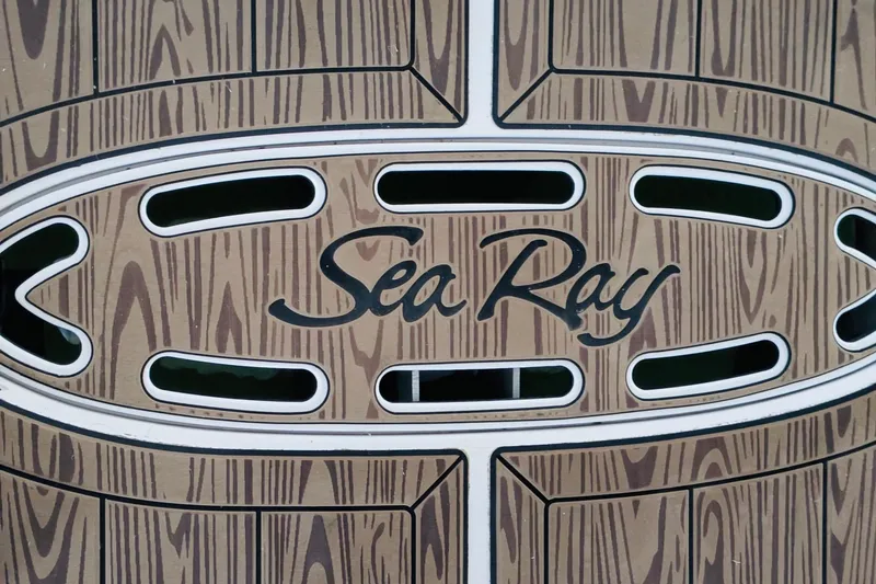 Slide: The Image of Sea Ray Sundancer 320, 2002 model, wood-patterned design detail. - 8