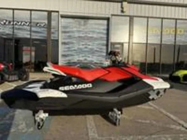 The Image of Sea-Doo Spark™Trixx for 3 Rotax® 900 ACE™ - 90 iBR and Aud 2026 - 1