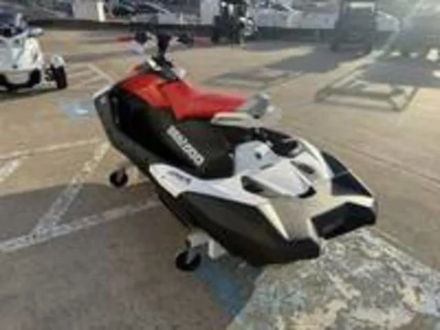 Slide: The Image of Sea-Doo Spark™Trixx for 3 Rotax® 900 ACE™ - 90 iBR and Aud 2026 - 12