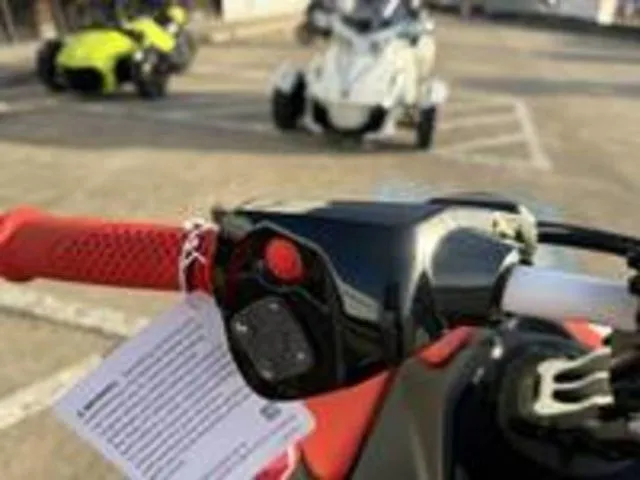 Slide: The Image of Sea-Doo Spark™Trixx for 3 Rotax® 900 ACE™ - 90 iBR and Aud 2026 - 4