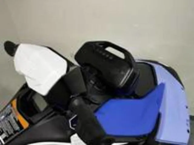 Slide: The Image of Sea-Doo Spark for 3 2026 - 6