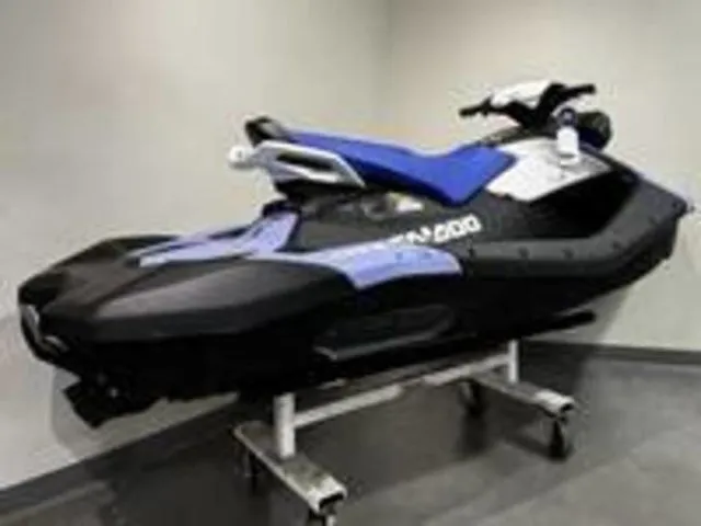 Slide: The Image of Sea-Doo Spark for 3 2026 - 7