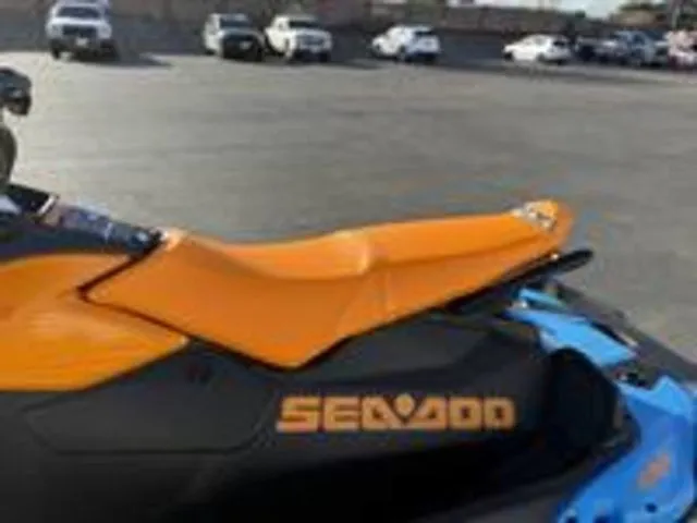 Slide: The Image of Sea-Doo 00066TF00 2026 - 4