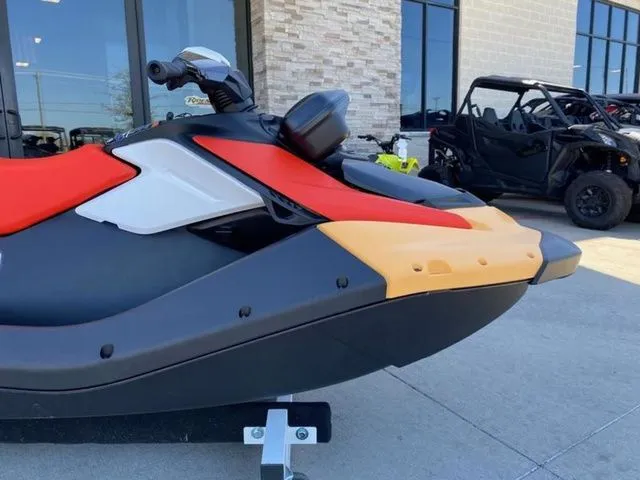 Slide: The Image of Sea-Doo Spark 2026 - 17