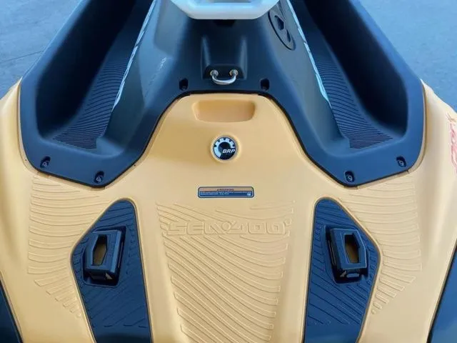 Slide: The Image of Sea-Doo Spark 2026 - 5