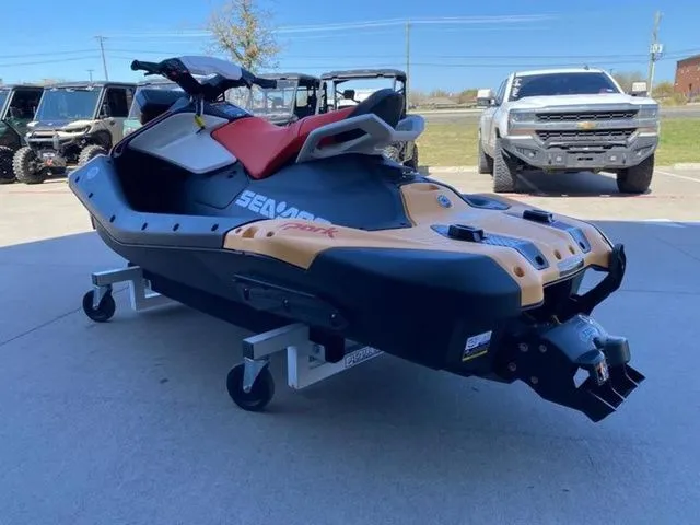 Slide: The Image of Sea-Doo Spark 2026 - 9