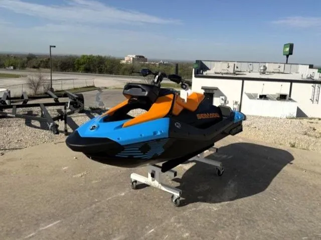 Slide: The Image of Sea-Doo Spark Trixx For 1 Rotax 900 ACE - 90 Ibr And Au 2026 - 6