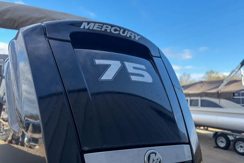 Slide: The Image of Mercury 75 horsepower engine on 2024 Sun Tracker Bass Buggy 18 DLX pontoon boat. - 5