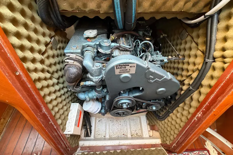 Slide: The Image of Engine compartment of a 1996 Beneteau First 42s7 sailboat with Perkins engine. - 25