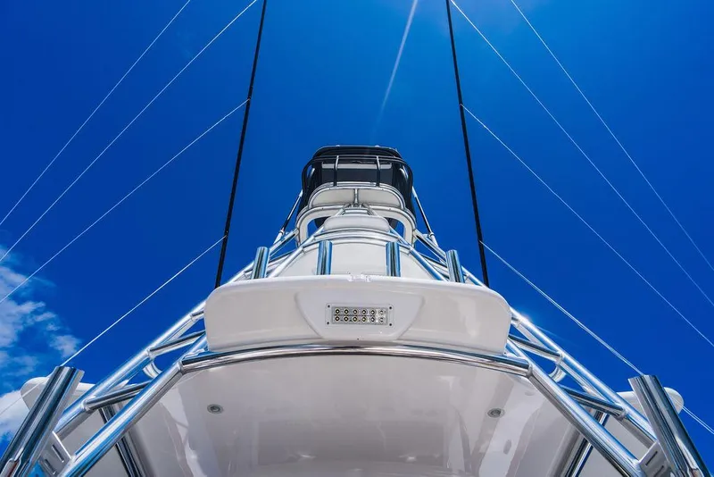 Slide: The Image of 2023 Valhalla Boatworks V-46 tower against a clear blue sky. - 39