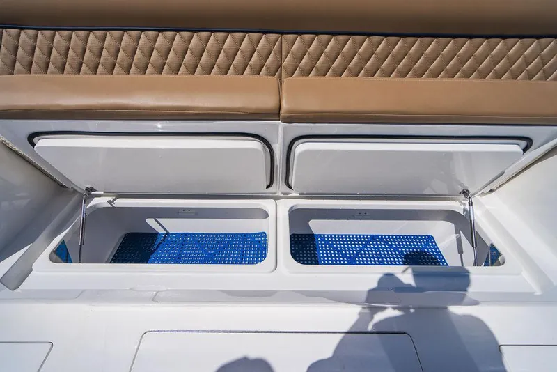 Slide: The Image of Valhalla Boatworks V-46 2023 - 63