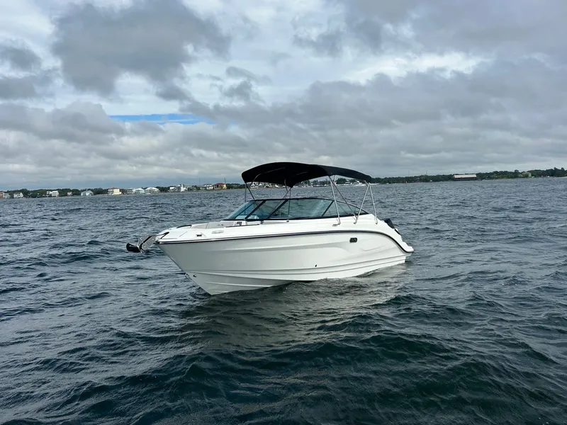 Slide: The Image of Sea Ray SLX 260 Outboard 2026 - 3
