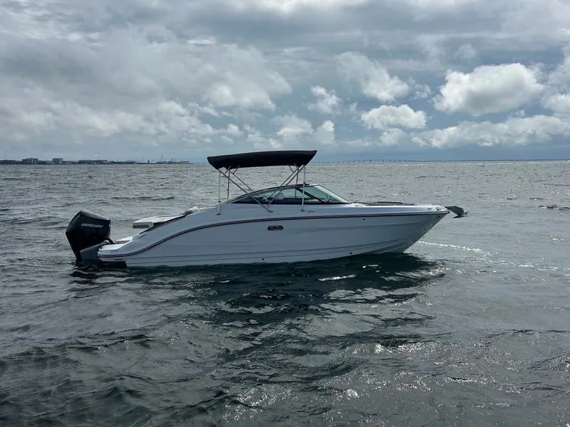 Slide: The Image of Sea Ray SLX 260 Outboard 2026 - 7