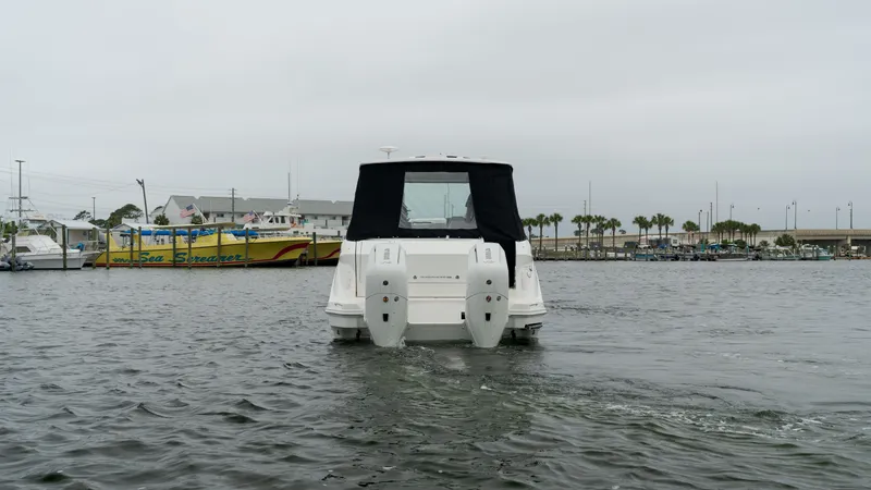 Slide: The Image of Sea Ray Sundancer 320 Outboard 2026 - 2