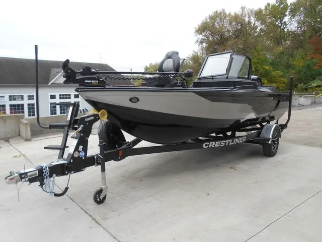 Slide: The Image of Crestliner 1850 Fish Hawk WT 2026 - 3