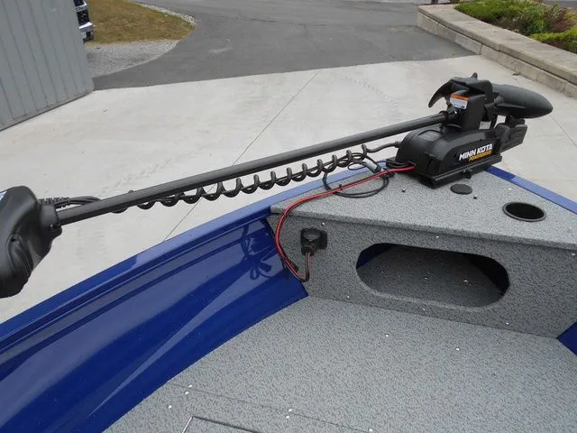 Slide: The Image of Crestliner 1650 Kodiak WT 2026 - 13