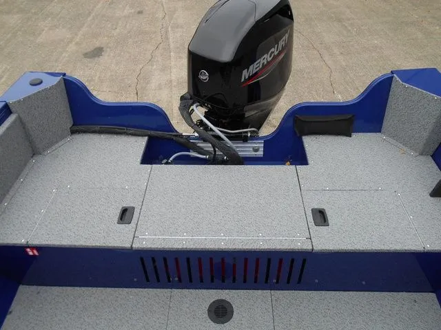 Slide: The Image of Crestliner 1650 Kodiak WT 2026 - 15