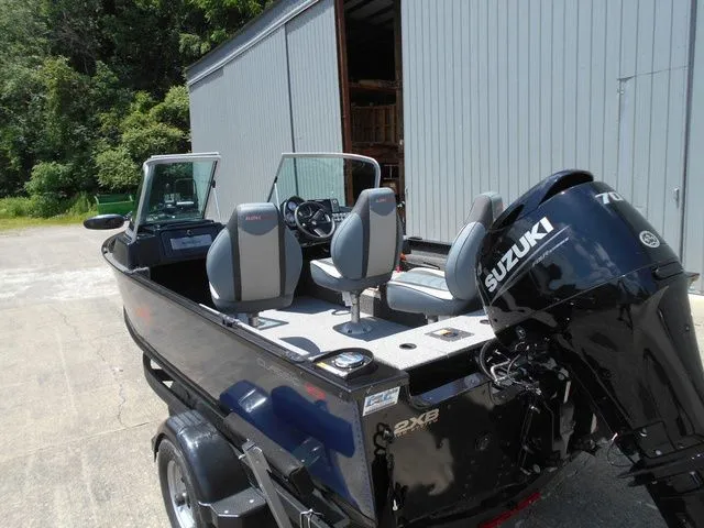 Slide: The Image of Alumacraft Classic 165 Sport 2022 - 13