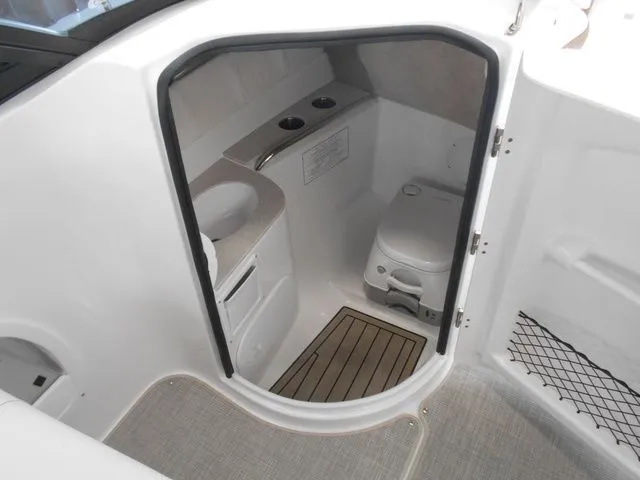 Slide: The Image of Stingray 211 DC 2026 - 18