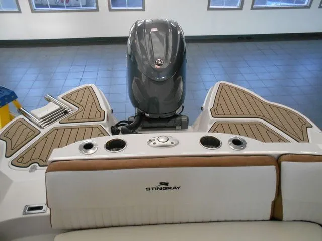 Slide: The Image of Stingray 211 DC 2026 - 19