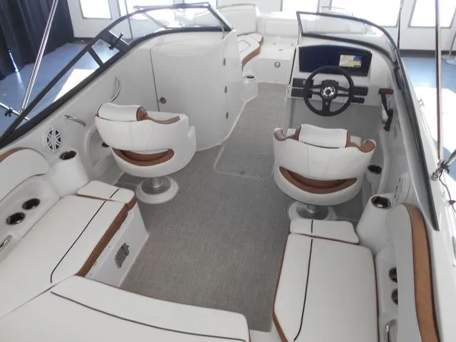 Slide: The Image of Stingray 211 DC 2026 - 21