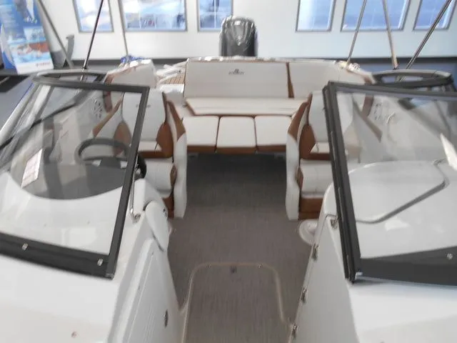 Slide: The Image of Stingray 211 DC 2026 - 8