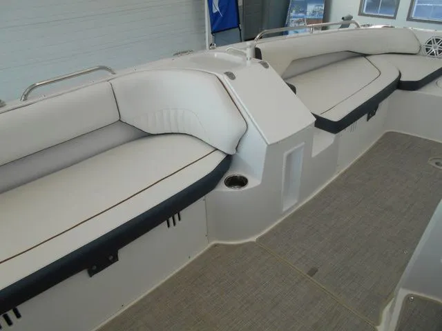 Slide: The Image of Stingray 192 SC 2026 - 11