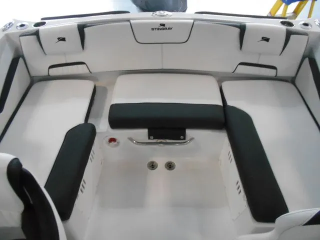 Slide: The Image of Stingray 20SBX 2026 - 16