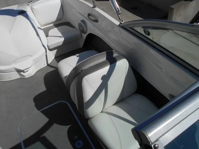 Slide: The Image of Bayliner 175 Bowrider 2009 - 12