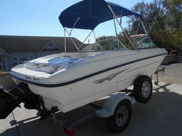 Slide: The Image of Bayliner 175 Bowrider 2009 - 5
