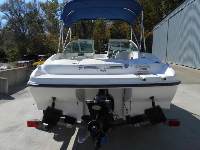 Slide: The Image of Bayliner 175 Bowrider 2009 - 7