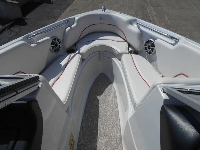 Slide: The Image of Crownline Boats 195 SS 2017 - 10