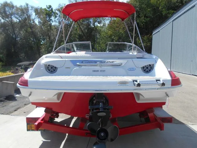 Slide: The Image of Crownline Boats 195 SS 2017 - 3