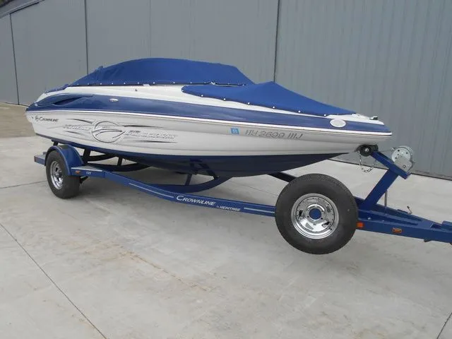 Slide: The Image of Crownline Boats 195 SS 2012 - 6