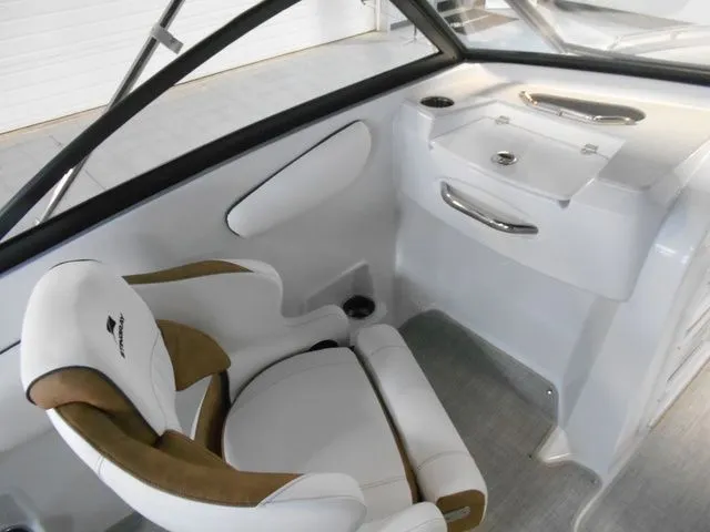 Slide: The Image of Stingray 201 DC 2025 - 19