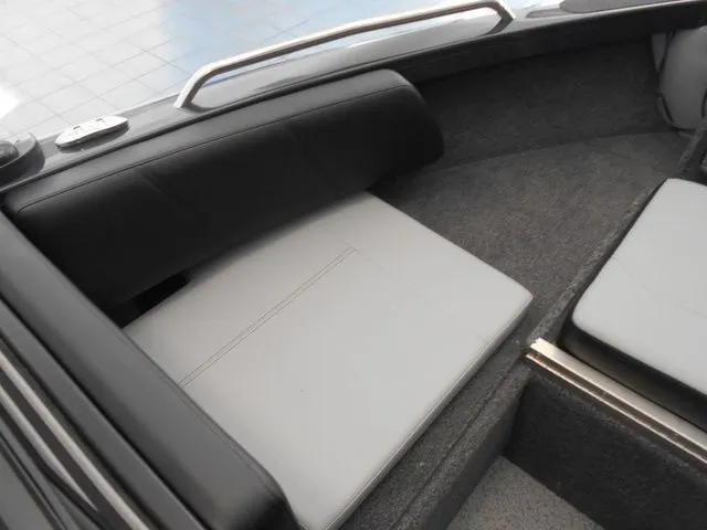 Slide: The Image of Crestliner 1950 Sportfish 2026 - 18