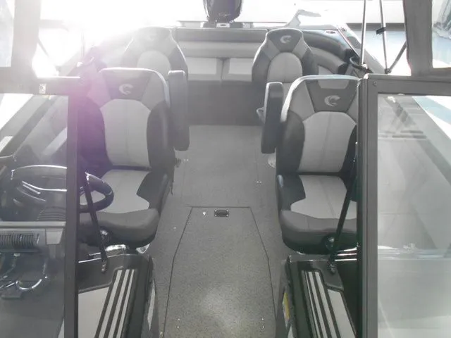 Slide: The Image of Crestliner 1950 Sportfish 2026 - 20