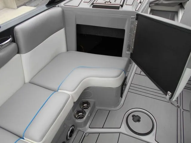 Slide: The Image of Moomba Max 2021 - 13