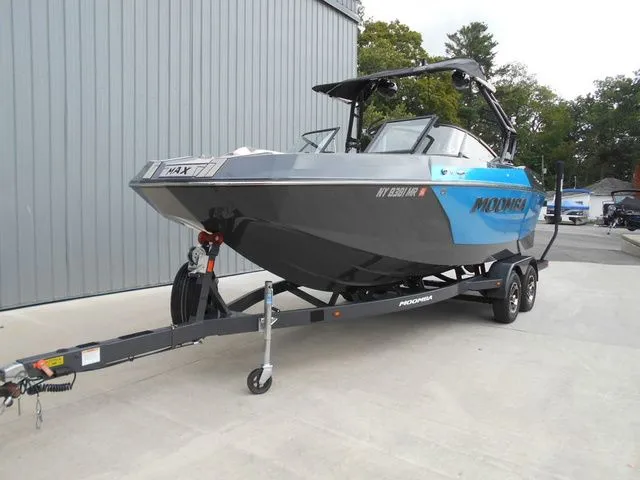 Slide: The Image of Moomba Max 2021 - 4