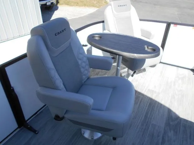 Slide: The Image of Crest Conquest 230 SLC 2026 - 14