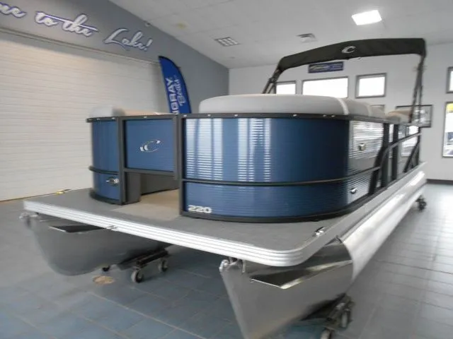 Slide: The Image of Crest Classic 220 SF Pontoon 2025 - 4