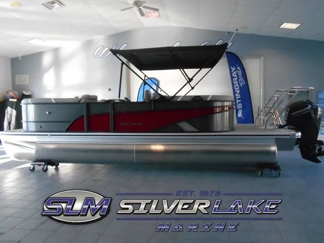 The Image of Crest Classic 220 SLC Pontoon 2025 - 1