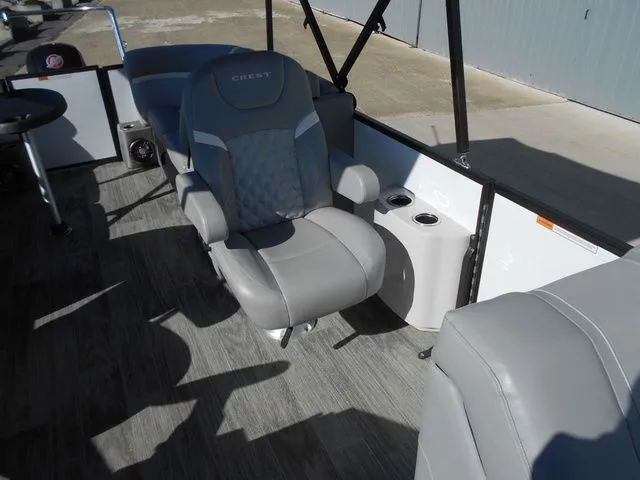 Slide: The Image of Crest Classic DLX 220 SLC CPT 2024 - 13